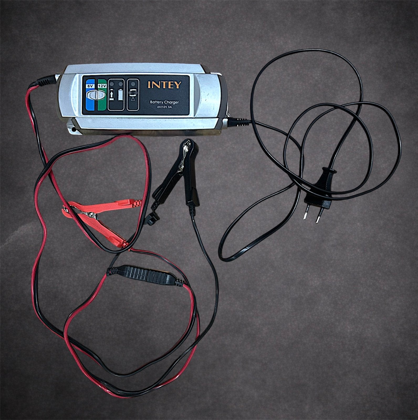 Chargeur de batterie voiture INTEY MY-005 – 6/12V, Autos : Pièces & Accessoires, Utilisé