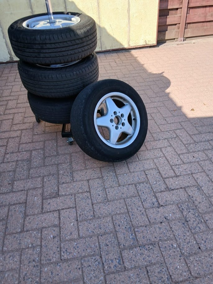 velgen met banden, Ophalen, Gebruikt, 15 inch, 205 mm