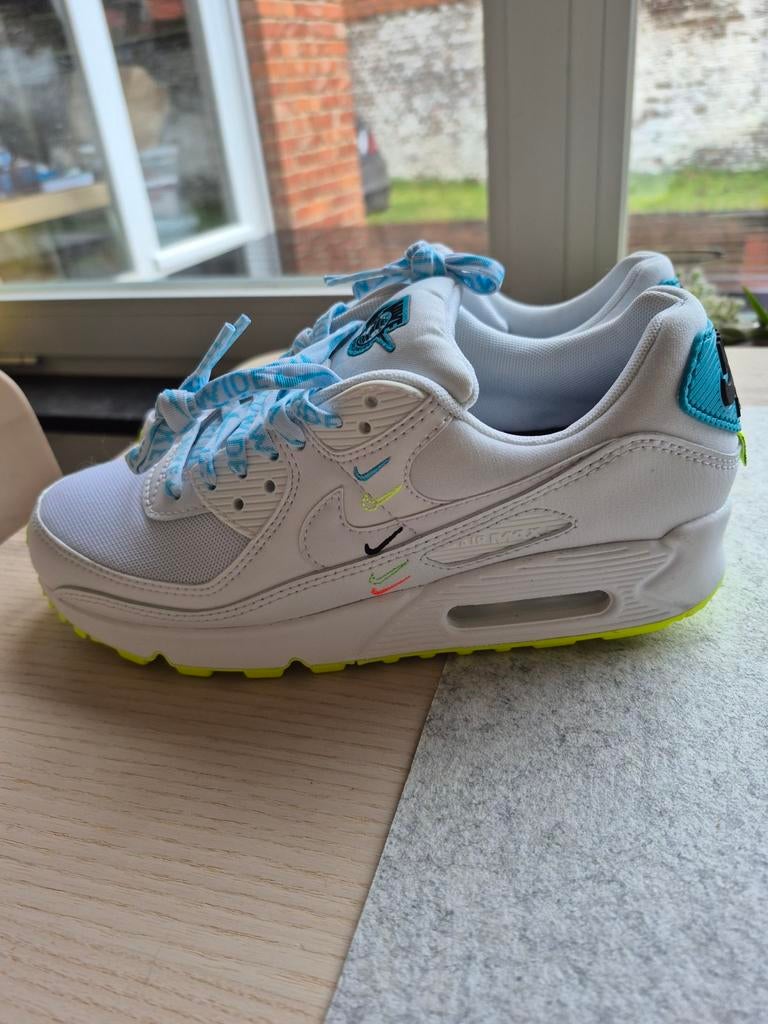 Nike Air Max maat 39, Kleding | Dames, Ophalen, Wit, Nieuw, Sneakers
