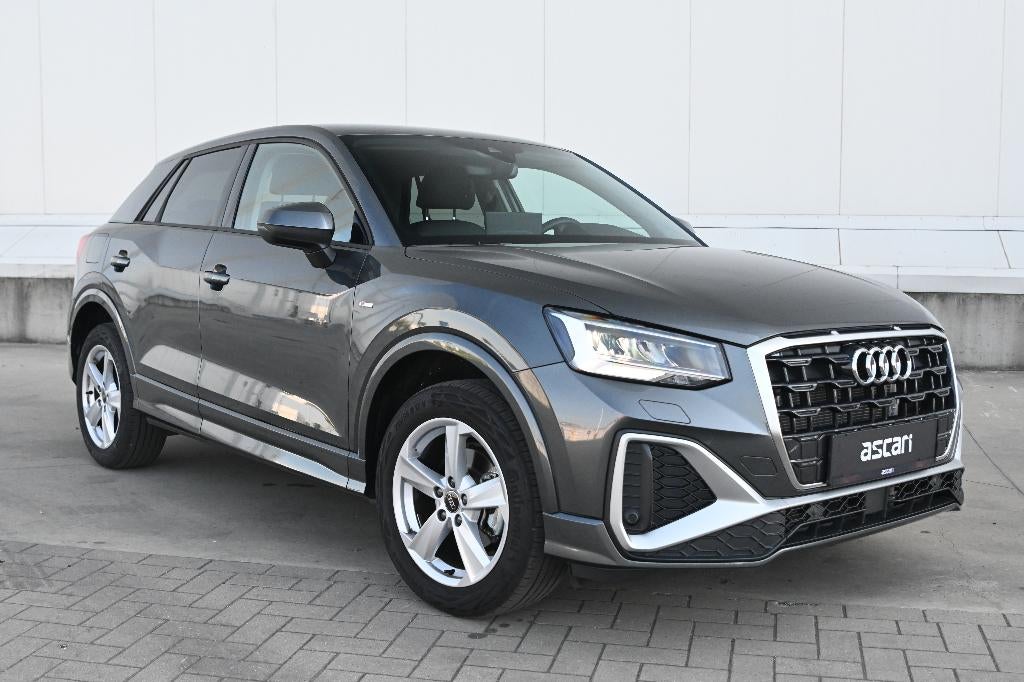 Audi Q2 S-line / 2025 / Automaat / 1.5TFSI / 150Pk / 15750km, Cuir, Argent ou Gris, Achat, Entreprise