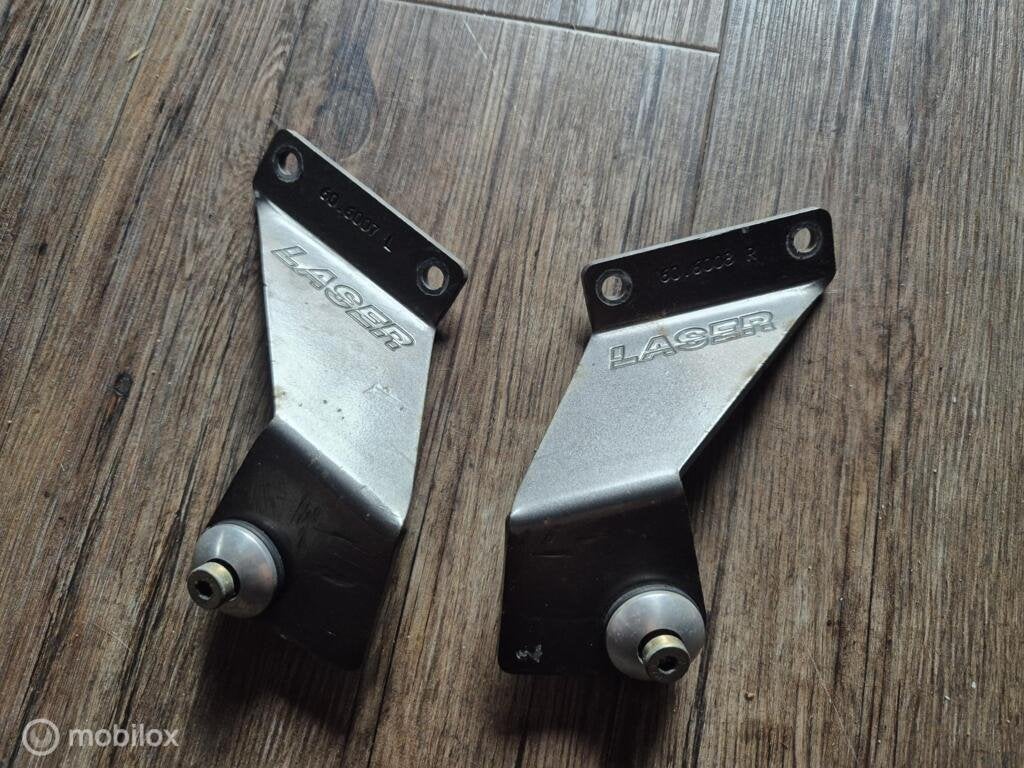 Uitlaatbeugel ophangbeugels hoge uitlaten 851 888 Superlight, Motos, Pièces | Ducati, Utilisé, Enlèvement ou Envoi