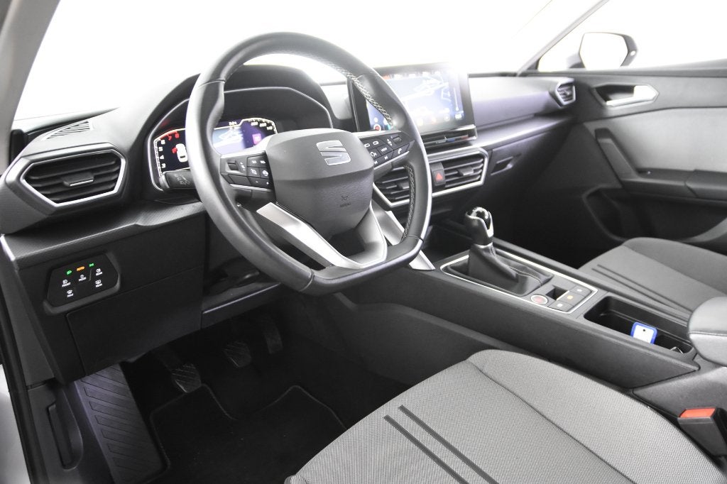 Seat Leon Sportstourer *1er propriétaire*Navigation*PDC*, Argent ou Gris, Achat, Euro 6, Entreprise