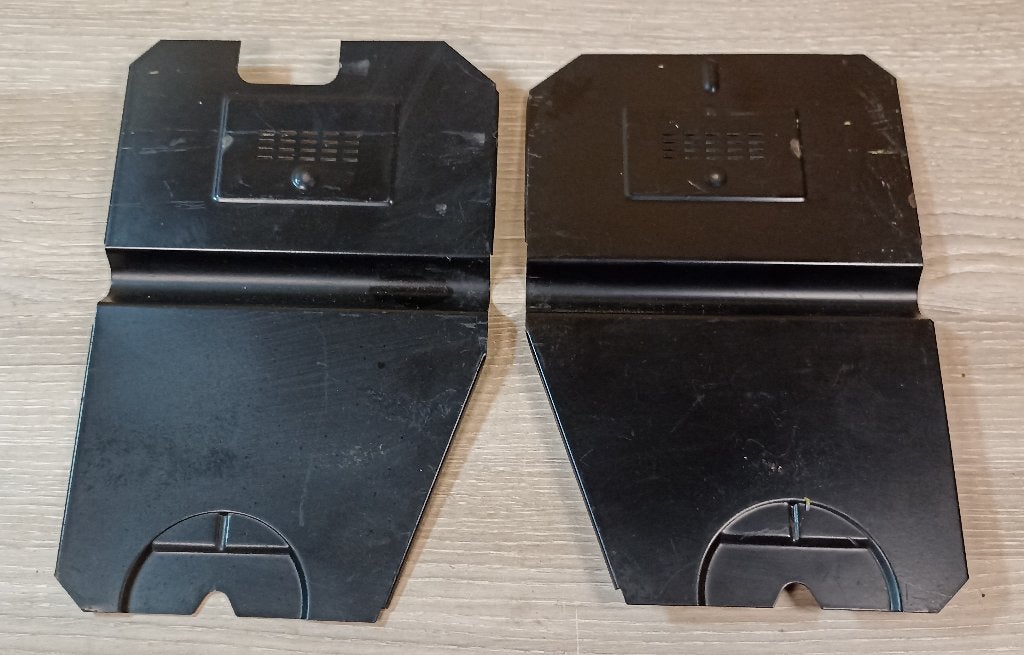 Plaques latérales pour téléphone Allemand FF33 ww2, Enlèvement ou Envoi, Armée de terre, Autres types