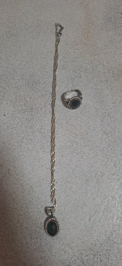 Bague en argent originale + chaîne à vendre !, Comme neuf, Enlèvement, 17 à 18, Argent