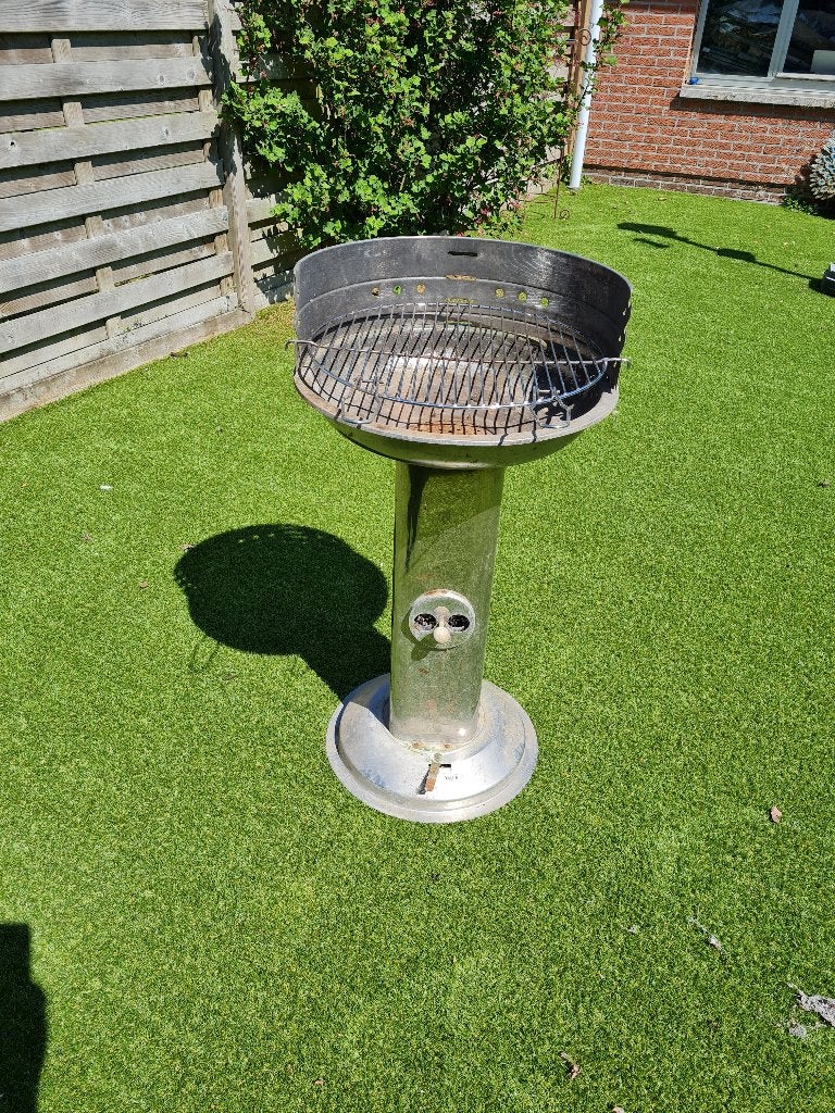 Houtskool barbecue, Tuin en Terras, Ophalen, Gebruikt, Zie foto