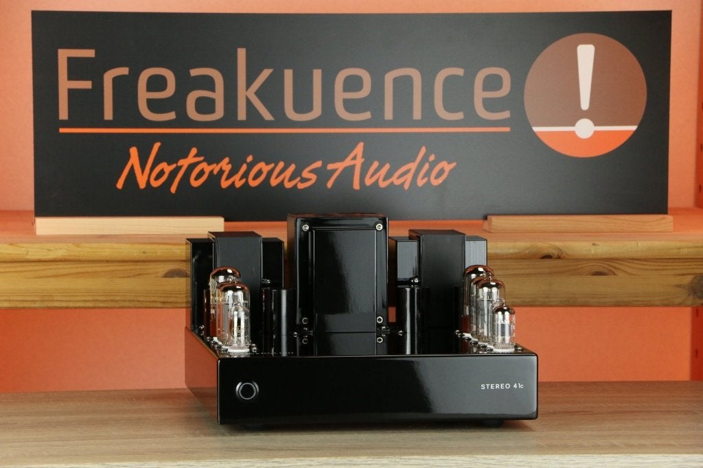 English Acoustics 41c tubeamp in Black! TRADE OK Warranty., Audio, Tv en Foto, Buizenversterker, Ophalen of Verzenden, Versterker