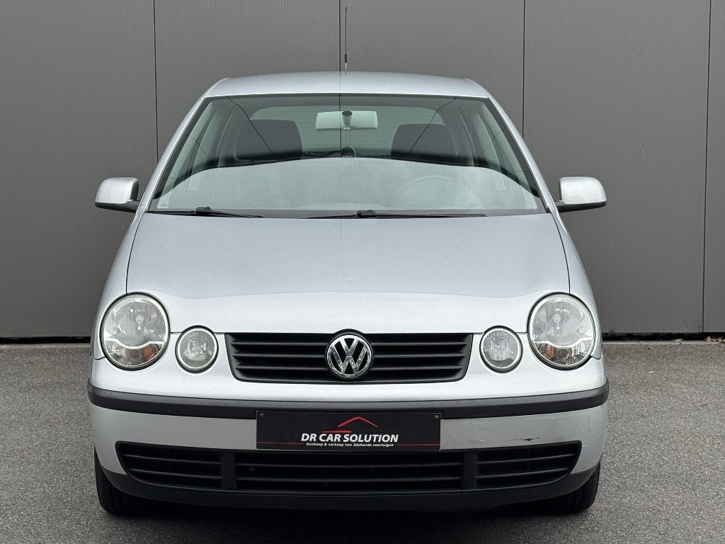 Vw Polo 9N 1.4i automaat airco apple carplay camera 110Dkm, Autos, Volkswagen, Argent ou Gris, Achat, https://public.car-pass.be/vhr/28b70593-783e-4310-b42-a0a5c10fd47c