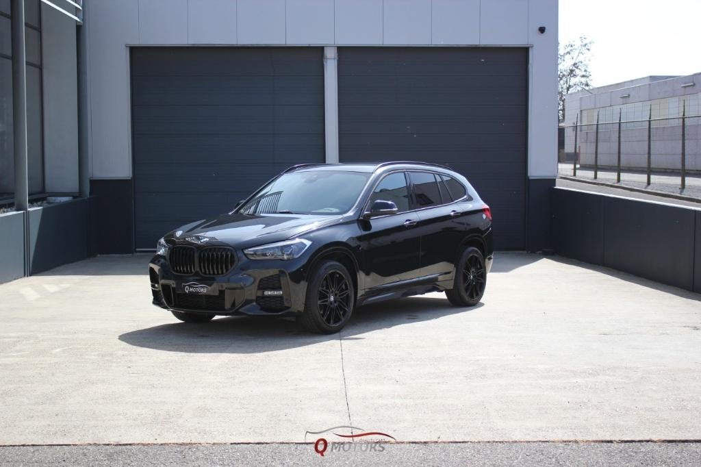 BMW X1 X1 1.5iA LED-SPORT-, Auto's, Stof, Zwart, Bedrijf, 5 zetels
