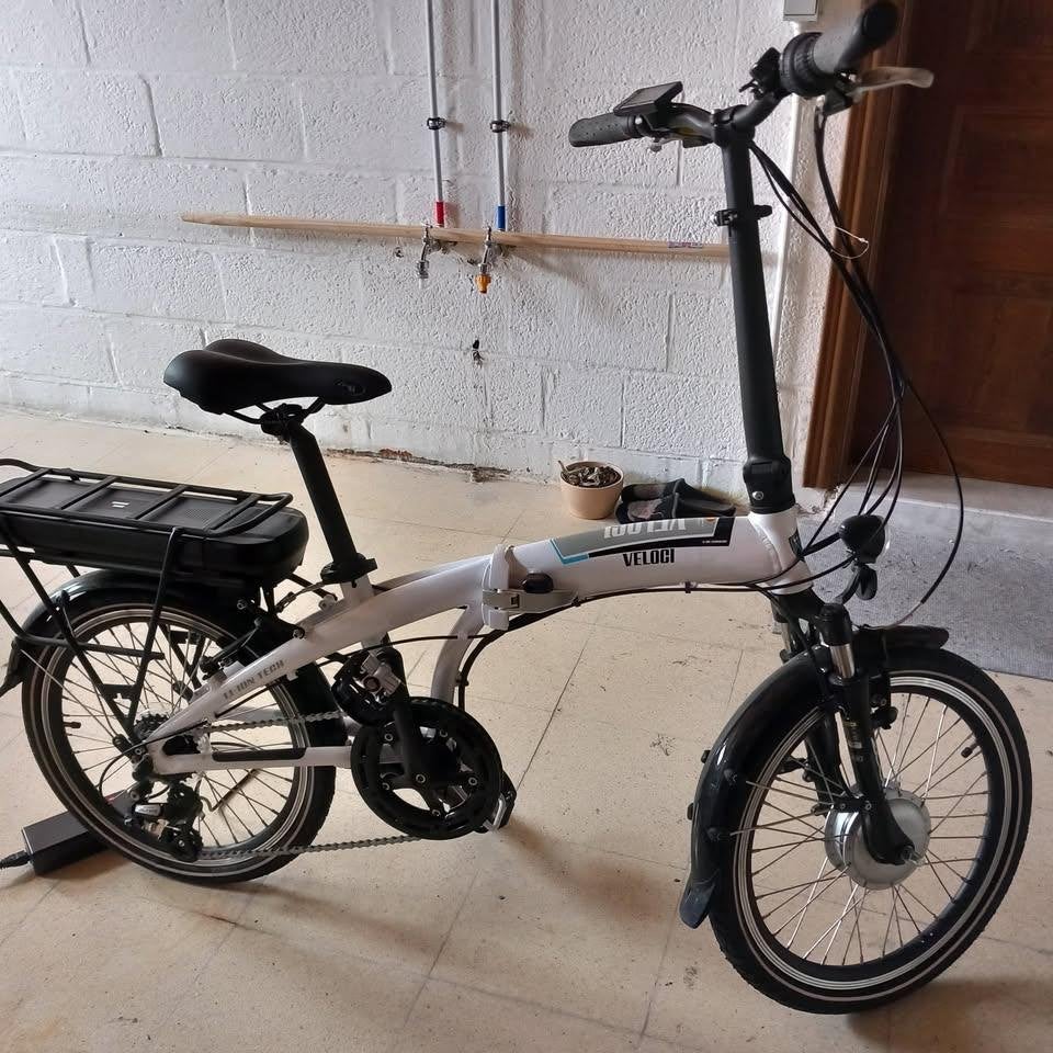 Elektrische vouwfiets Veloci - amper !! 14 KM gereden !!, Velgrem, Versnellingen, Zo goed als nieuw, Totaal opvouwbaar