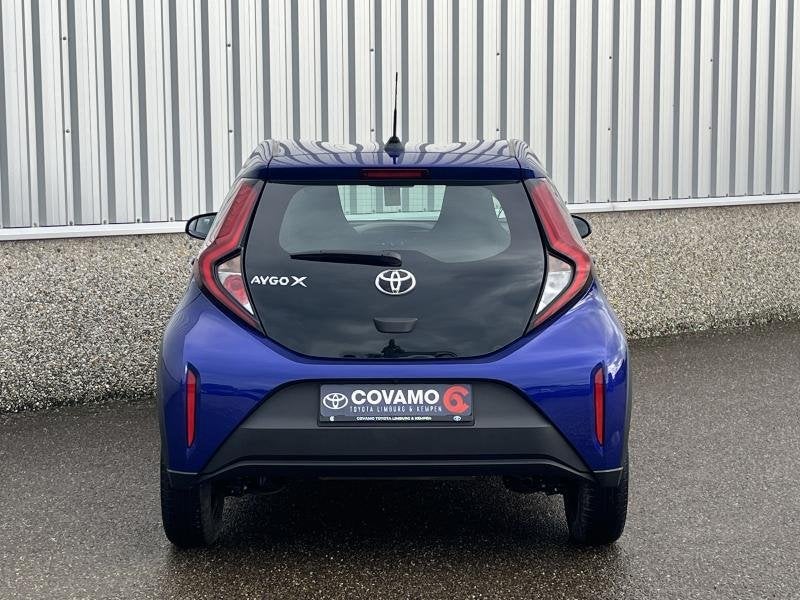 Toyota Aygo X Play / 4.000 KM !, Auto's, Toyota, Blauw, 72 pk, Bedrijf, Handgeschakeld
