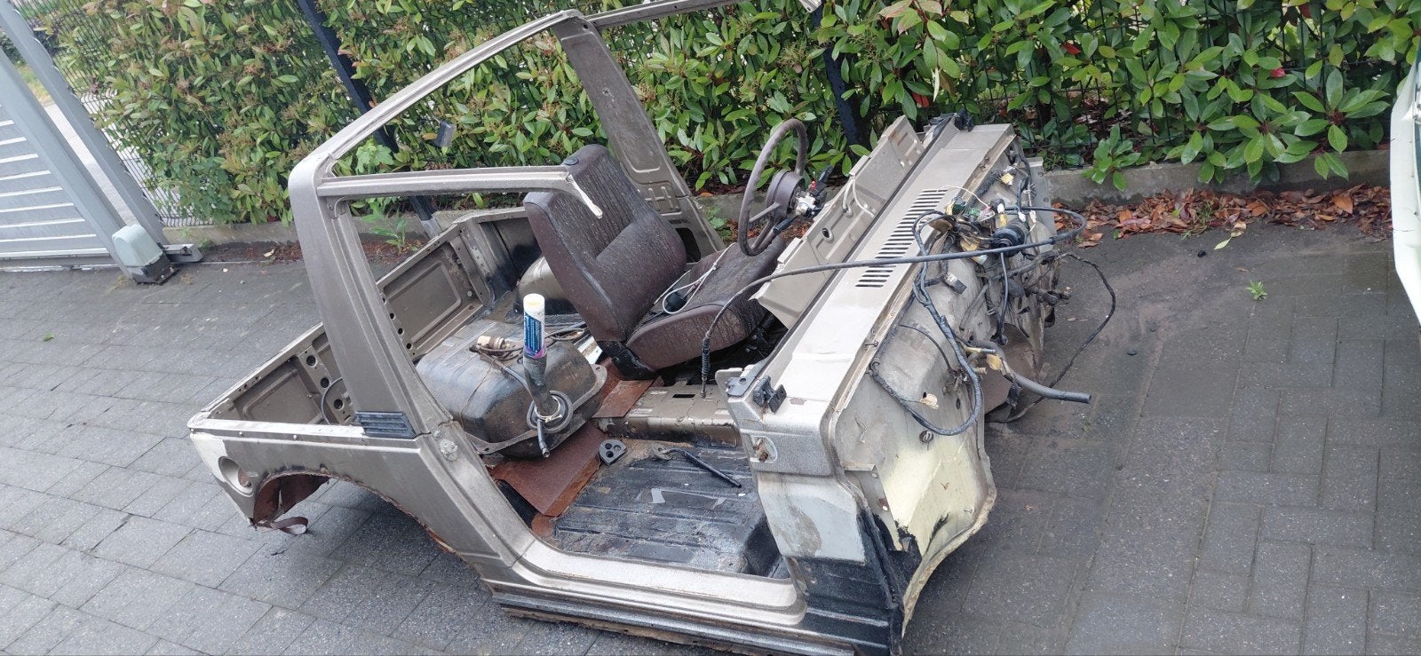 Suzuki samurai body, Ophalen, Suzuki