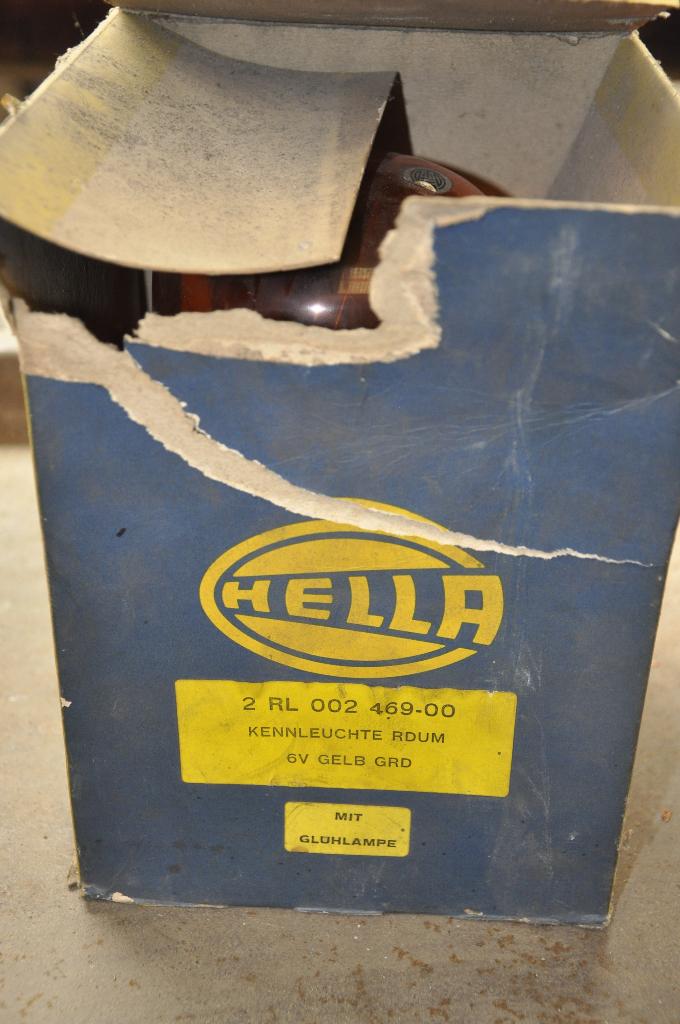 HELLA KNIPPERLICHT - NIEUW, Auto-onderdelen, Ophalen of Verzenden, Nieuw, Universele onderdelen