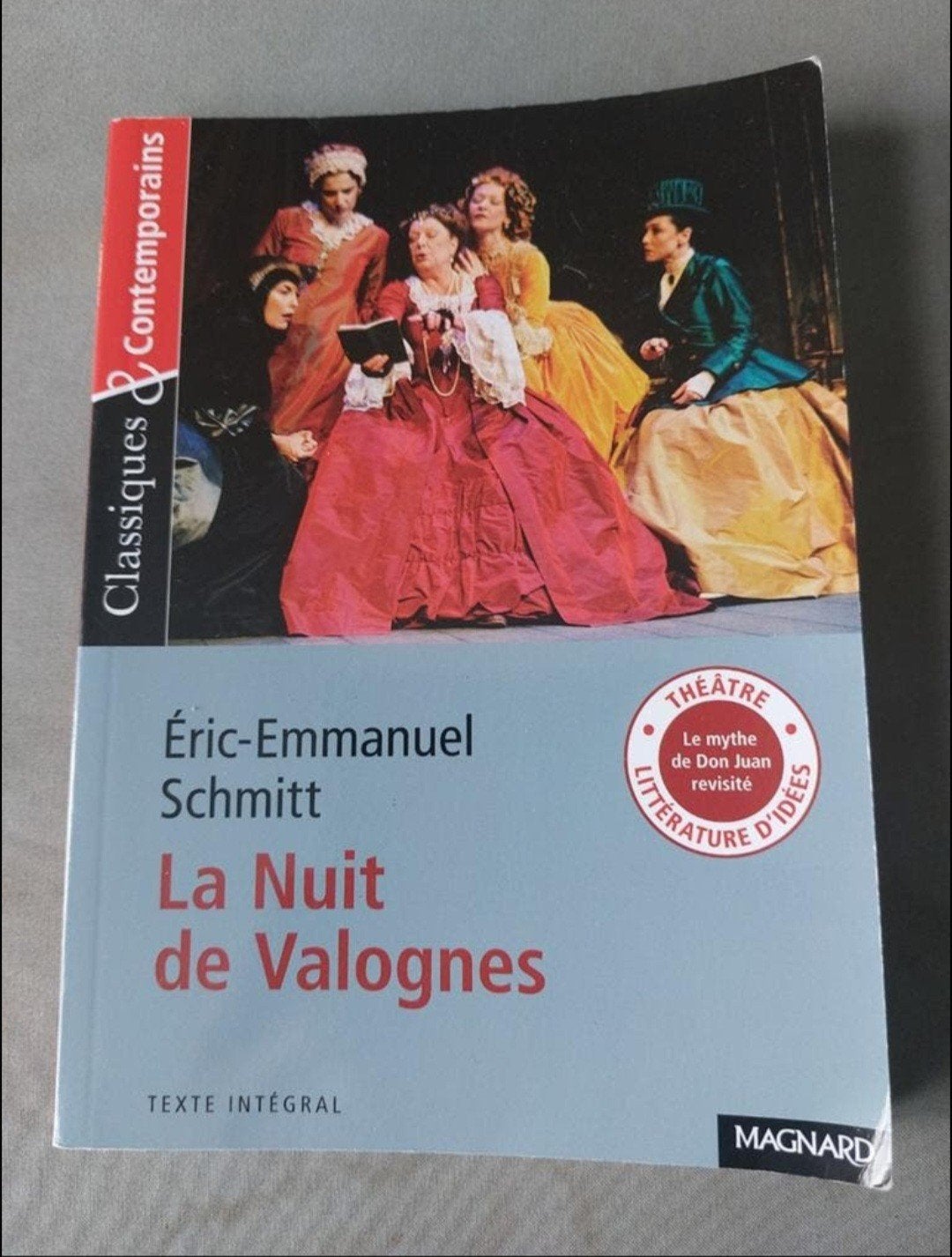 La Nuit de Valognes de Schmitt, Enlèvement, Utilisé, Français