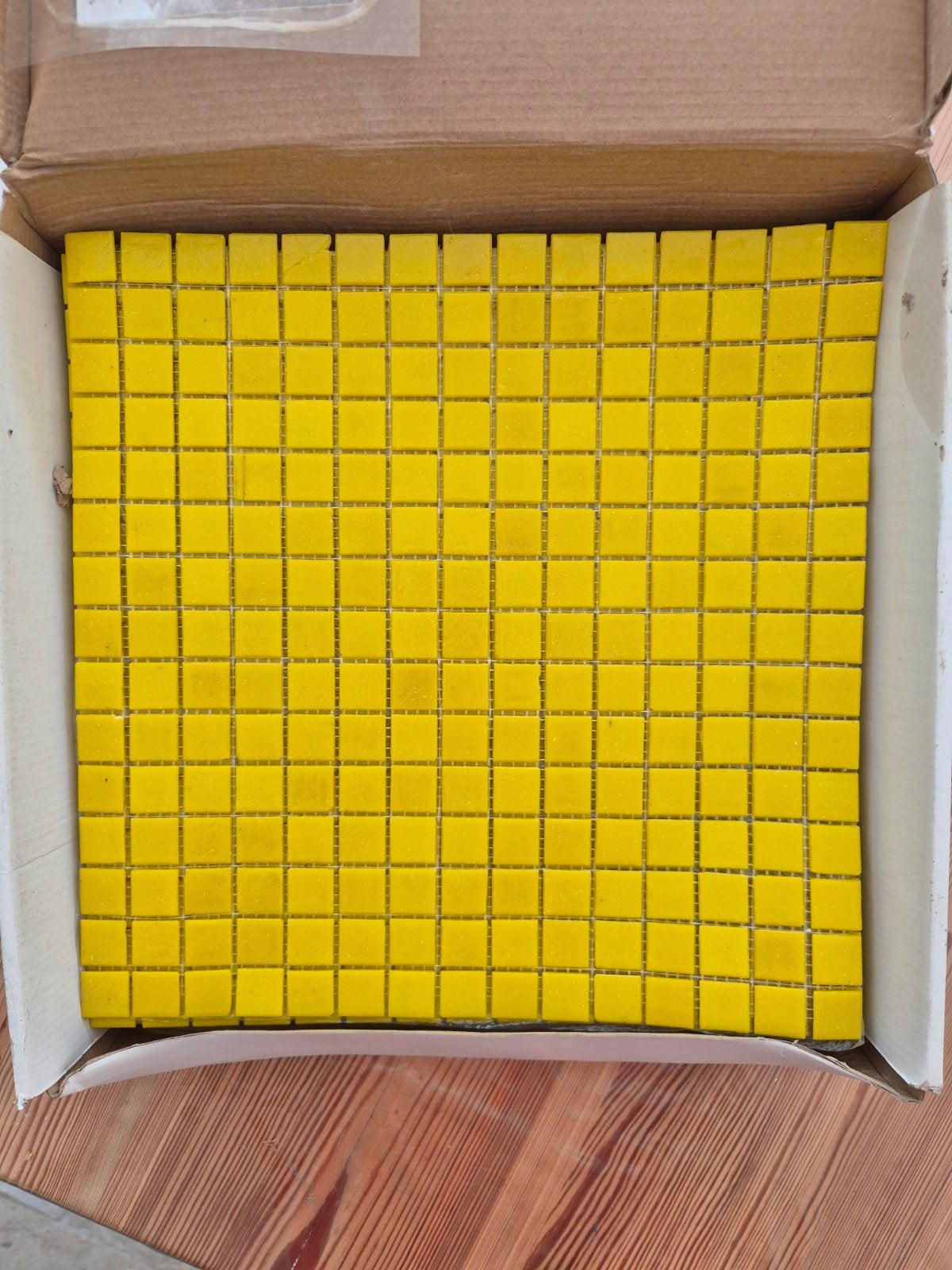 mozaïek 2x2 geel 12 vellen, Ophalen, Overige materialen, Wandtegels, Nieuw