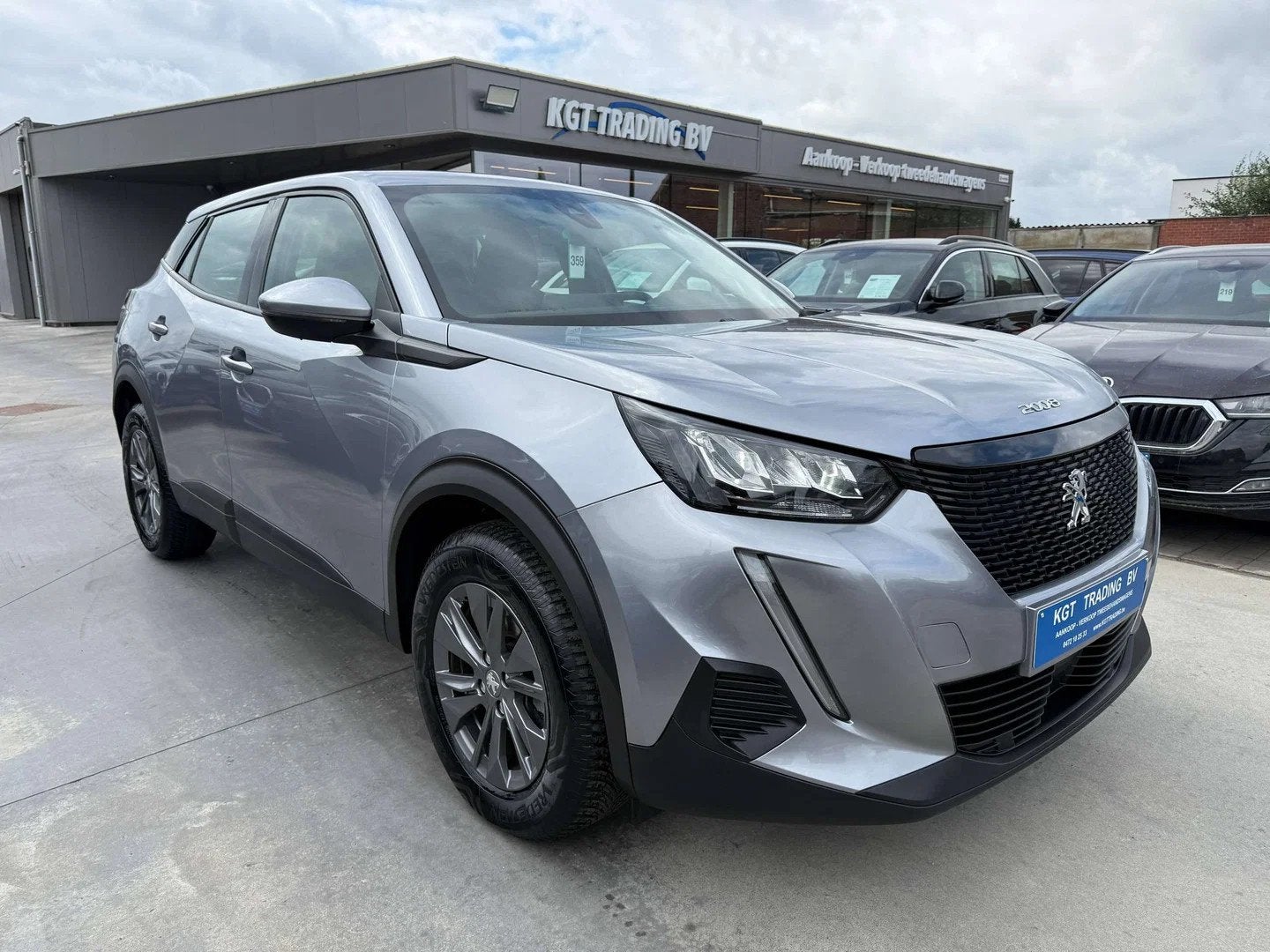 Peugeot 2008 1.2i 130PK AUTOMAAT NAVIGATIE FULL LED CARPLAY, Auto's, Automaat, Stof, 1199 cc, 109 g/km