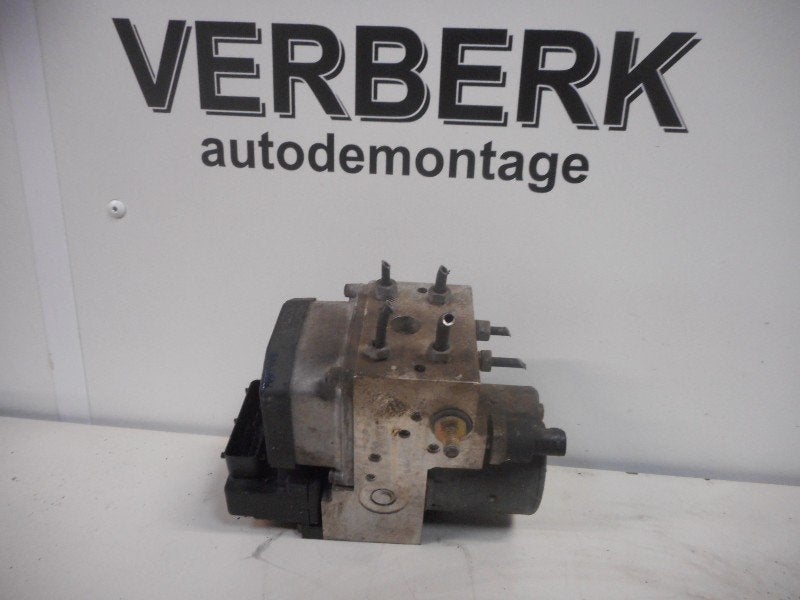 ABS POMP Opel Zafira (F75) (01-1998/07-2005) (24432511), Gebruikt, Opel, Opel Automobile GmbH, Kontakt-opel@opel.com