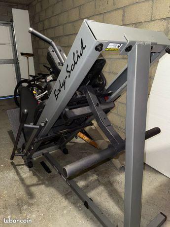 Presse cuisse / hack squat bodysolid, Enlèvement ou Envoi, Comme neuf