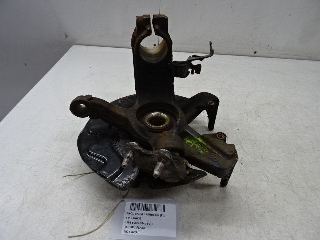 WIELNAAF LINKS VOOR Skoda Fabia II Combi (01-2007/12-2015), Gebruikt, Info@skoda-auto.de, Skoda, Max-Planck-Straße  3-5
64331  Weiterstadt, DE