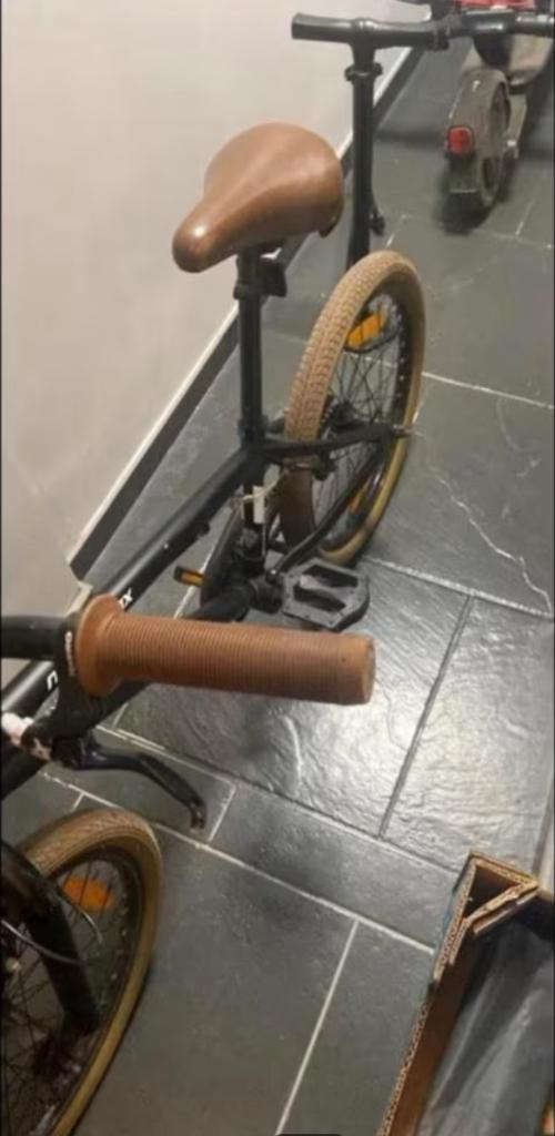Bmx muddyfox, Enlèvement, Utilisé