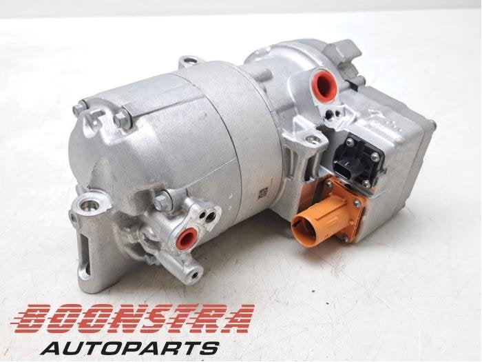 Pompe clim d'un BMW 5-Serie, -, 3 mois de garantie, Utilisé, -