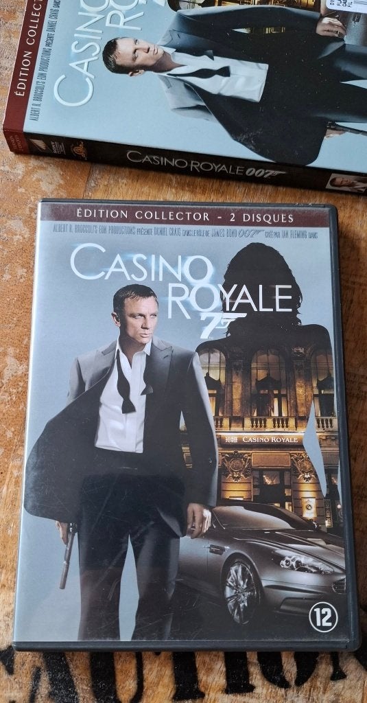 2x DVD Coffret Collector JAMES BOND 007 Casino Royale MGM #1, CD & DVD, DVD | Action, Comme neuf, Action, Comprend un boîtier