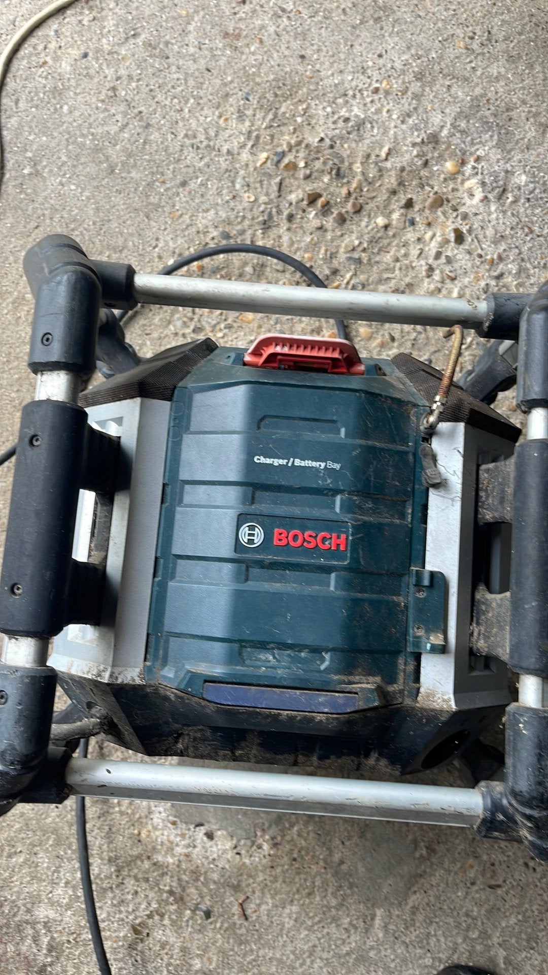 Werf radio bosch, Ophalen, Zo goed als nieuw