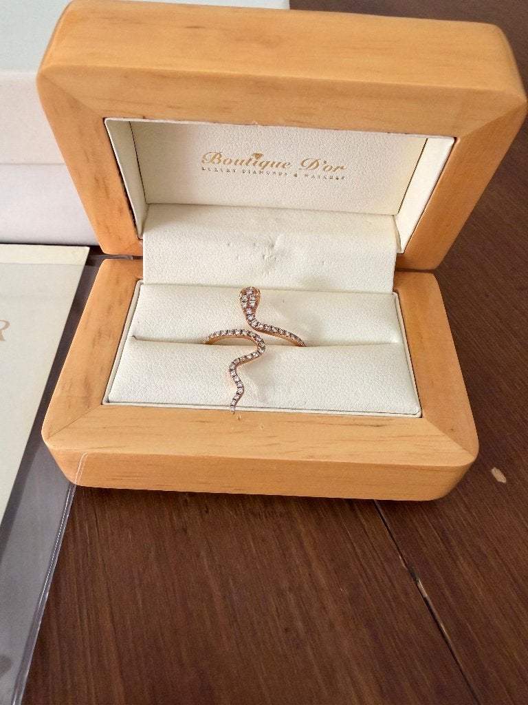 Djula Snake ring, Handtassen en Accessoires, Ringen, Ophalen, 18 tot 19, Nieuw, Dame