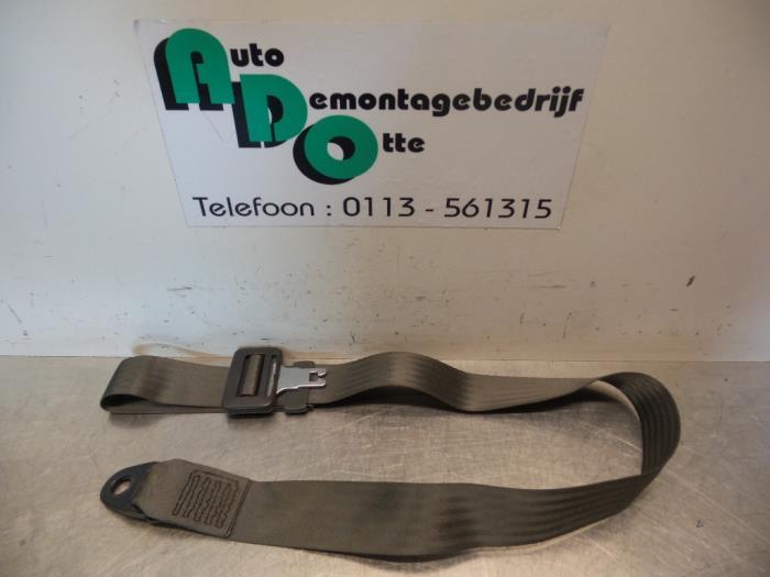 Ceinture de sécurité arrière centre d'un Fiat Punto (Punt, -, 3 mois de garantie, Utilisé, Fiat