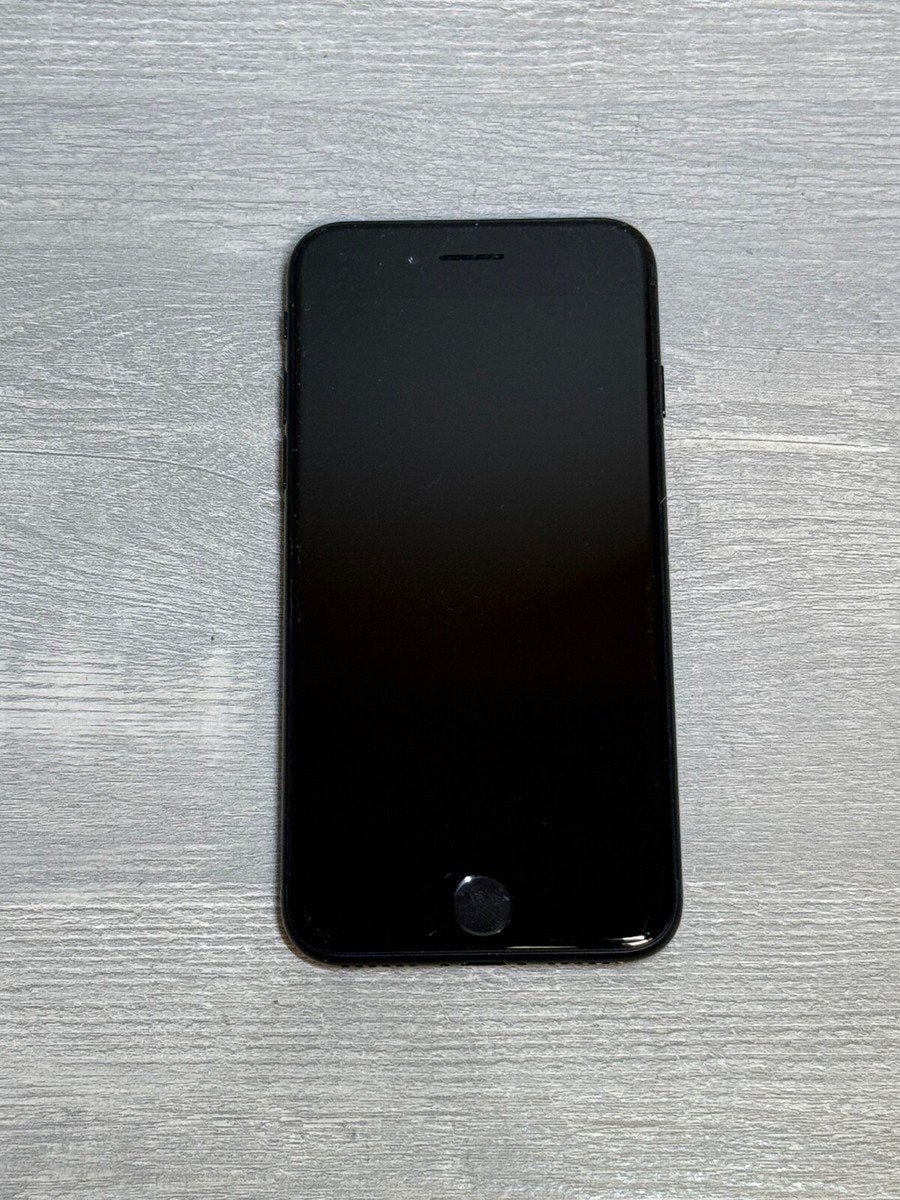 iPhone SE 2022 64GB Zwart, Telecommunicatie, Mobiele telefoons | Apple iPhone, Ophalen of Verzenden, Zo goed als nieuw, Zwart