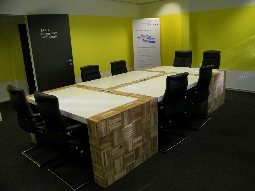 Bureau vergadertafel groot of klein op maat., Huis en Inrichting, Bureaus, Ophalen, Nieuw