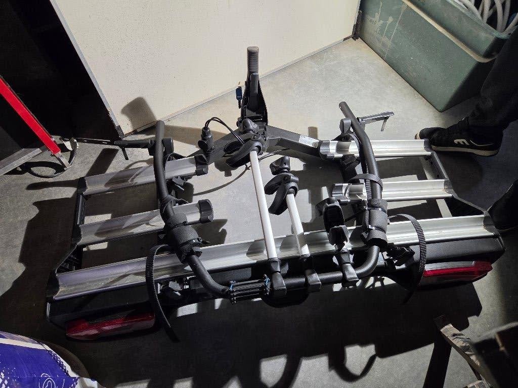Thule Velospace xt3 939, Ophalen, 3 fietsen of meer, Zo goed als nieuw, Trekhaakdrager