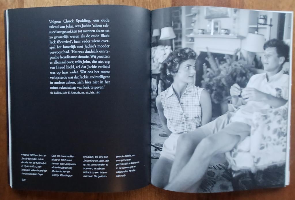 6 x biografie/ Einstein/Kennedy/Freud/Hemingway/Chanel/King, Ophalen of Verzenden