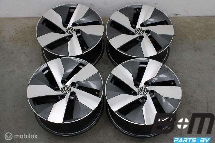 ORIGINEEL! 17 inch Bologna velgen VW Passat B9! 3J0601025K, Auto-onderdelen, Banden en Velgen, Gebruikt, Velg(en)