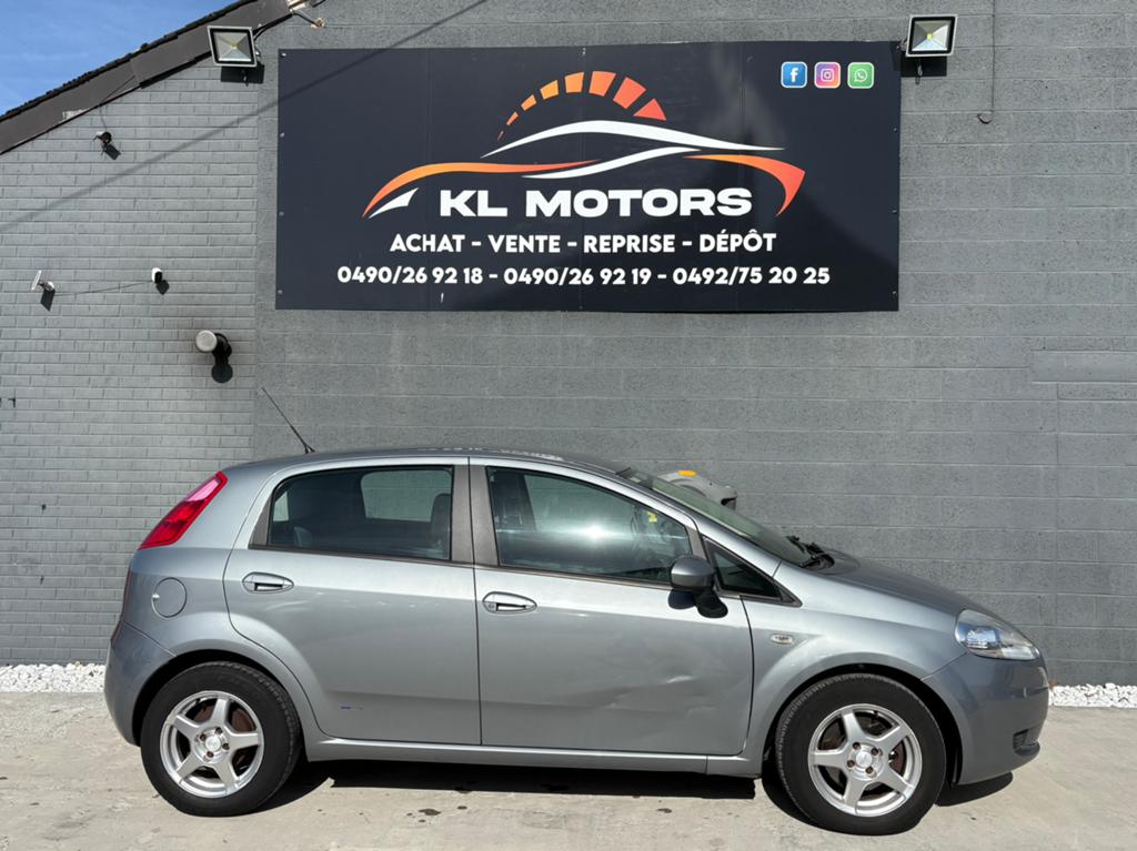 FIAT GRANDE PUNTO 1.3 DIESEL BOÎTE AUTOMATIQUE 120 000KM, Autos, Fiat, Argent ou Gris, Achat, Entreprise, Grande Punto