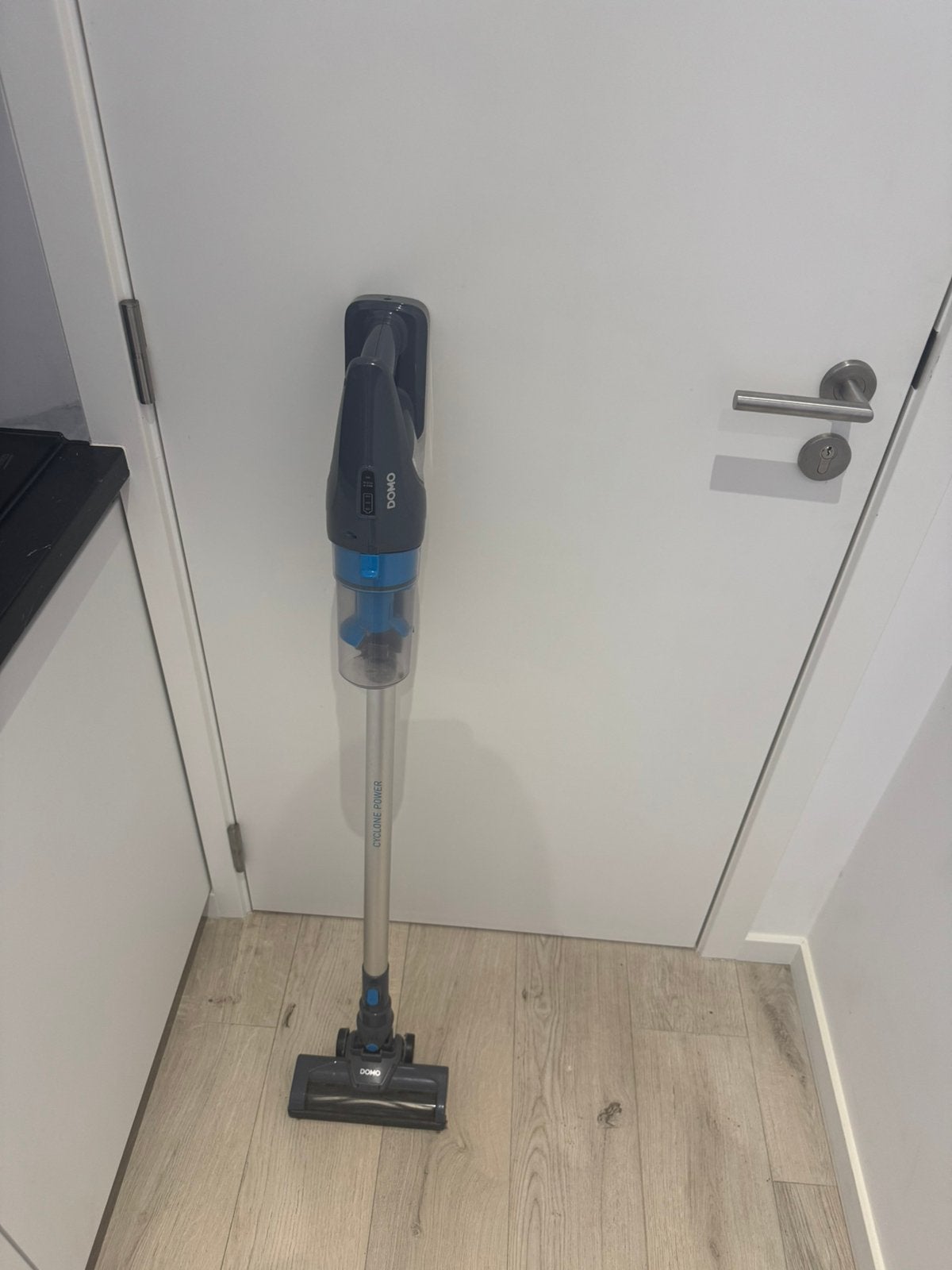 DOMO DO1129SV 2-IN-1 STEELSTOFZUIGER – DRAADLOOS – €60, Ophalen, Overige merken, Draadloos, Zo goed als nieuw