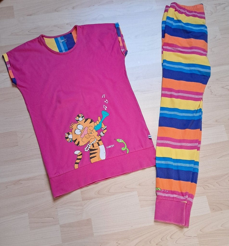 Pyjama Woody maat 152., Kinderen en Baby's, Nacht- of Onderkleding, Gebruikt, Meisje, Ophalen of Verzenden