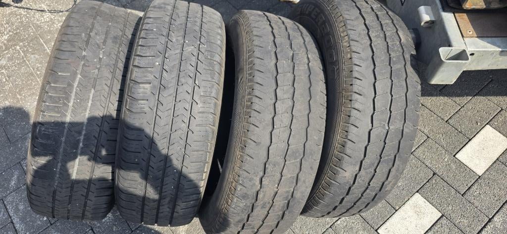 4 pneus Michelin 215/65 R16C occasion, 215 mm, 16 pouces, Pneus été, Véhicule utilitaire
