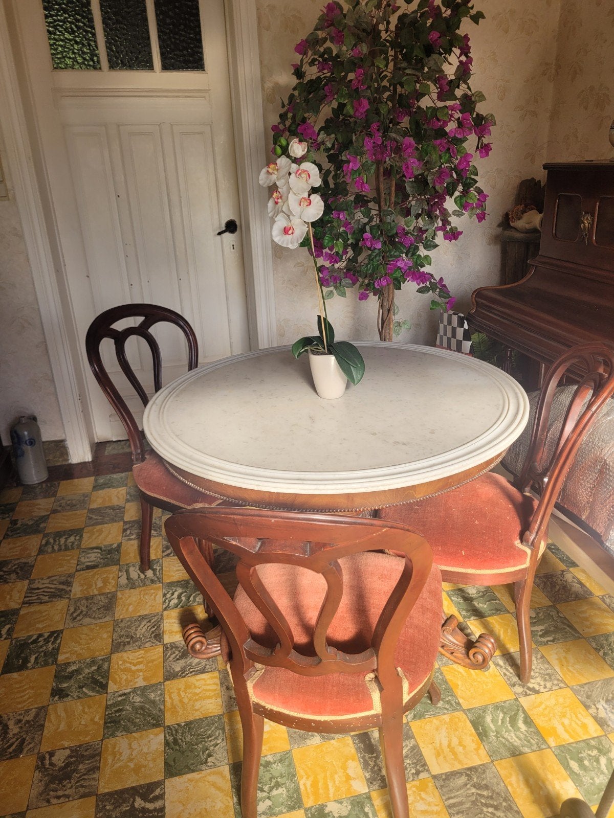 gueridon marbre blanc et 4 chaises, Enlèvement