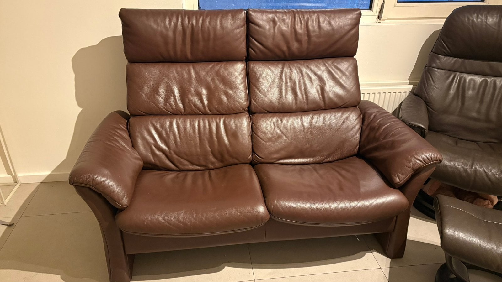 Bruin lederen woonkamer – bank + fauteuil – zeer comfortabel, Ophalen, Gebruikt, 150 tot 200 cm, Driepersoons
