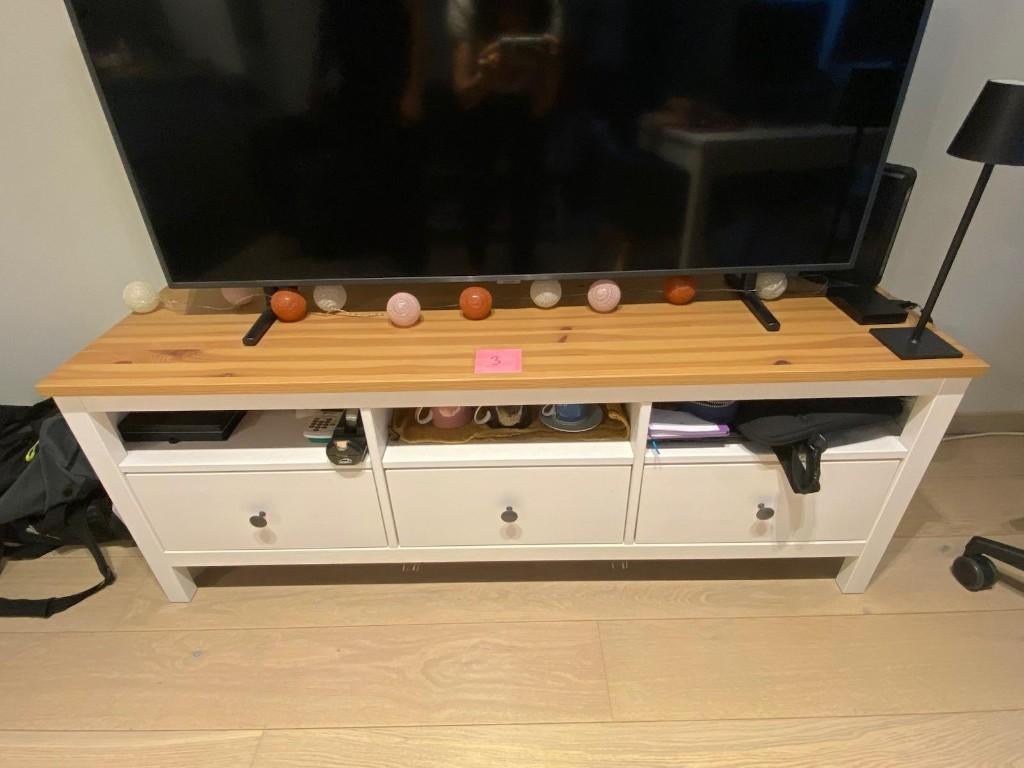 TV furniture HEMNES IKEA, Enlèvement, Comme neuf