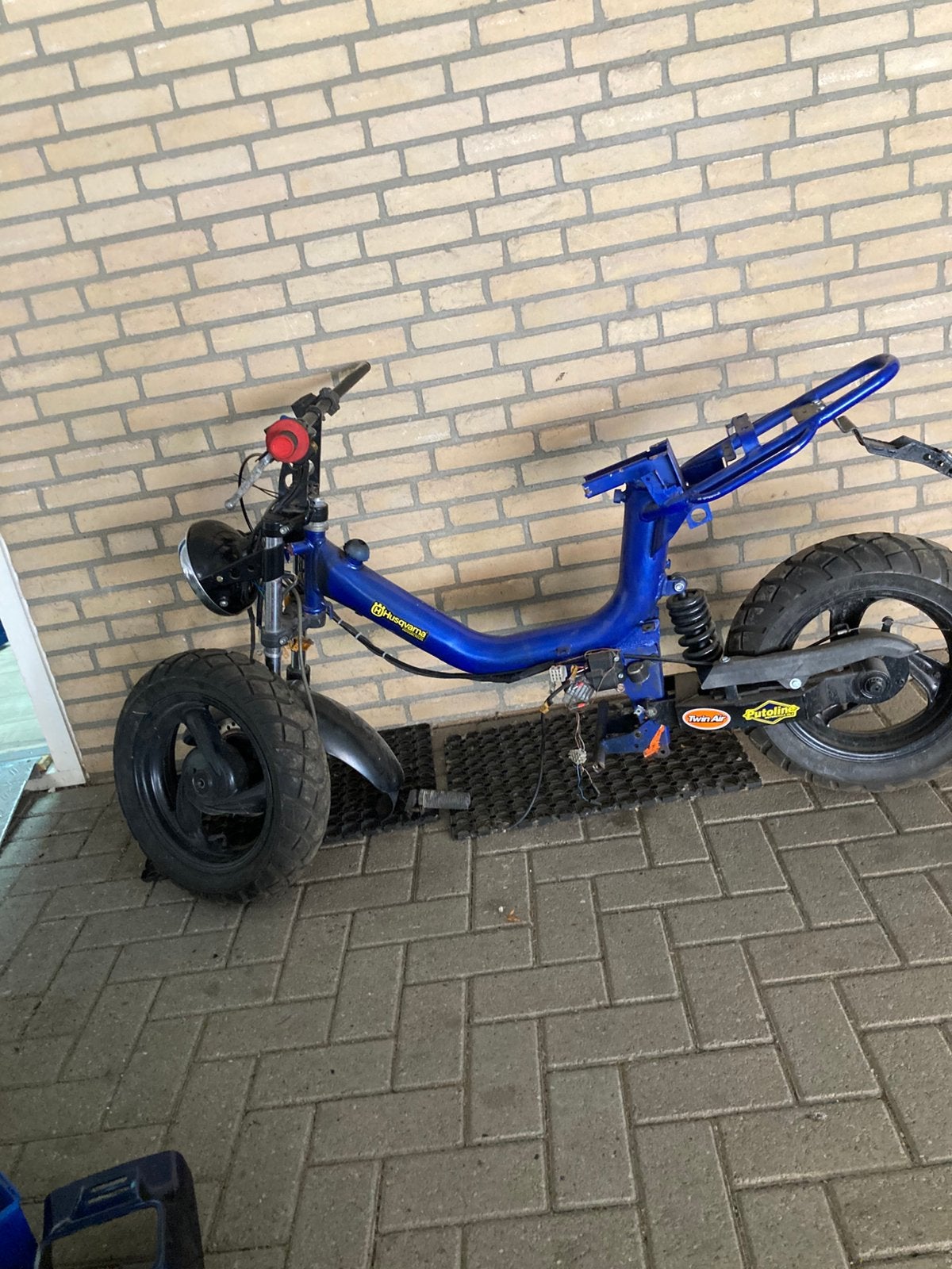 Tomos youngster frame typ Fun Tastuc zie foto s, Fietsen en Brommers, Brommers | Tomos, Ophalen, Gebruikt