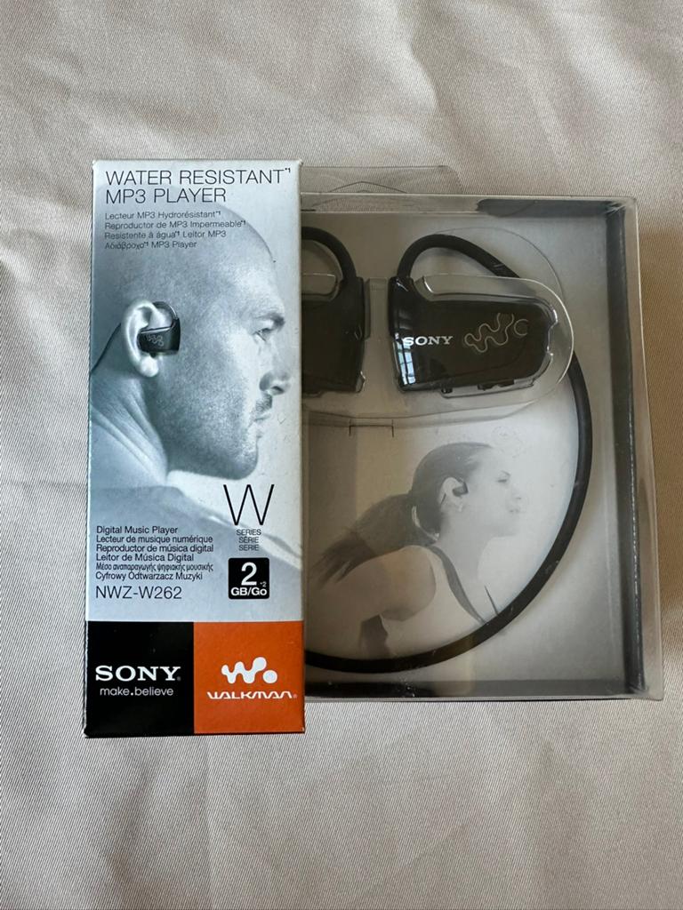 Sony Walkman NWZ-W262, Telecommunicatie, Mobiele telefoons | Oordopjes, Ophalen, Zo goed als nieuw, Sony