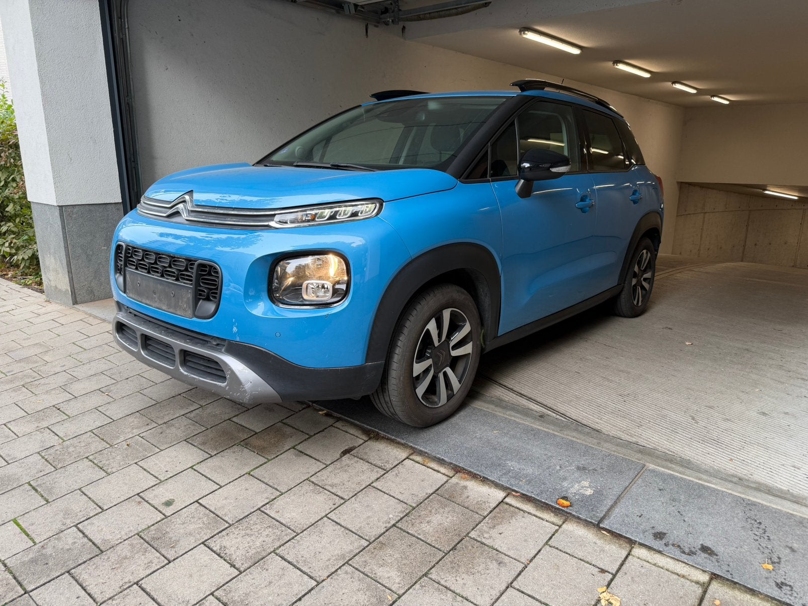 Aircros 1.2  essence automatique, Autos, Citroën, Achat, Euro 6, Entreprise, Carnet d'entretien