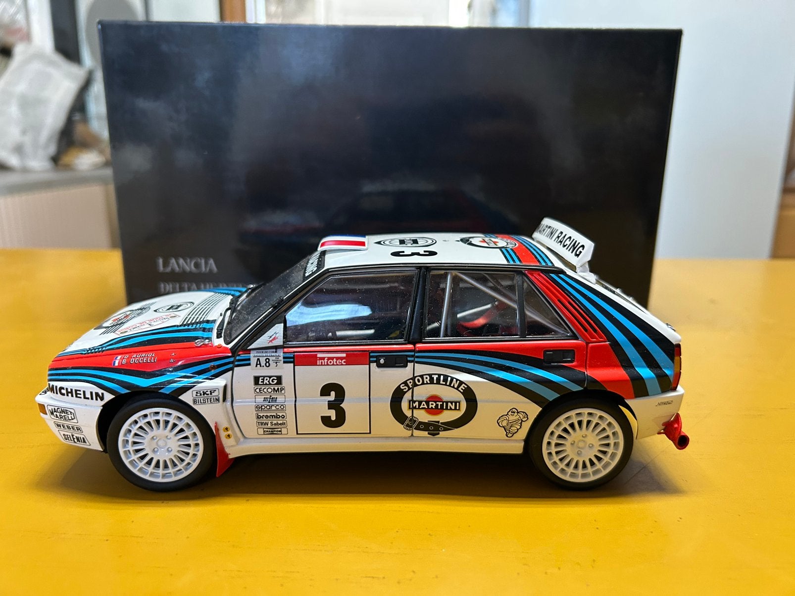 Lancia delta, Ophalen, Zo goed als nieuw, Kyosho