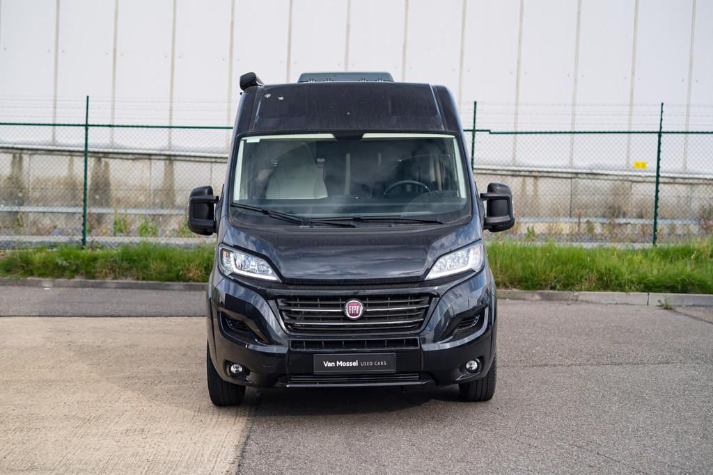 Fiat Ducato MC Louis Menfys Mobilhome Trekhaak | Camera, Siège de train, Boîte manuelle, Jusqu'à 4 m, Diesel