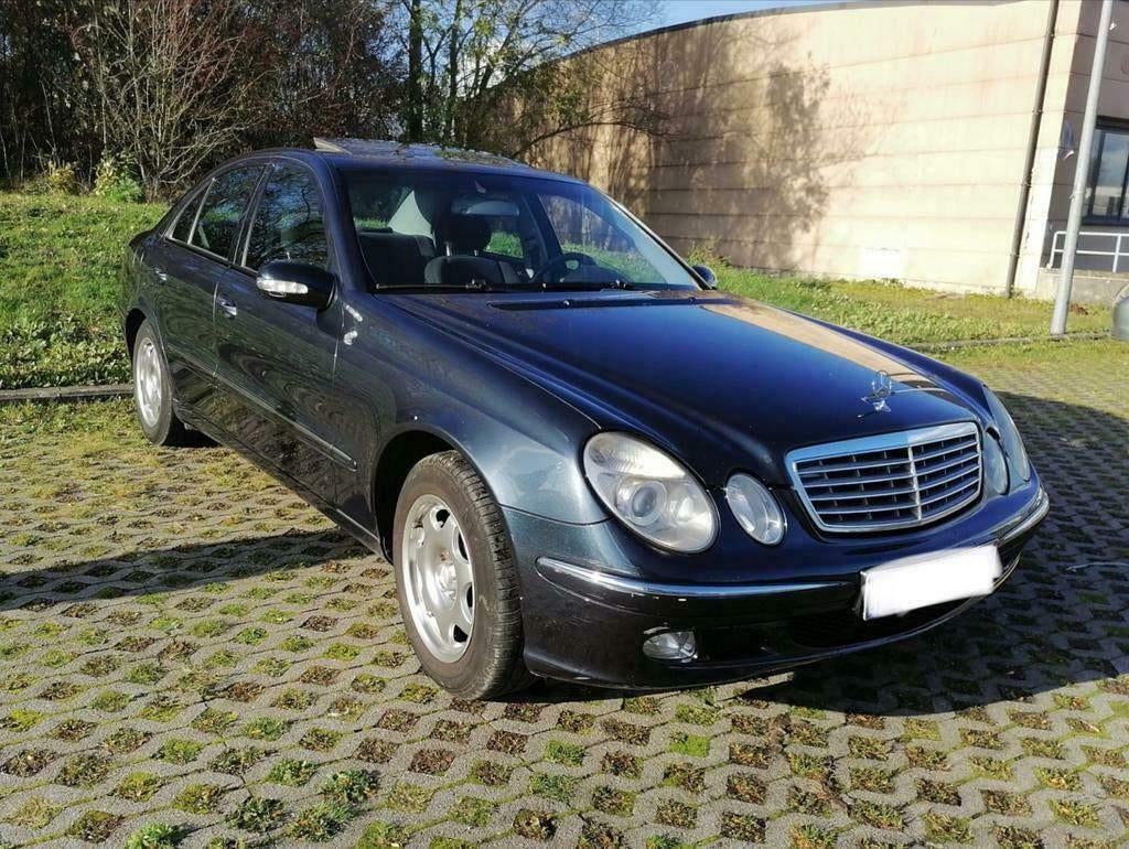 chauffeur sérieux et ponctuel, Ophalen