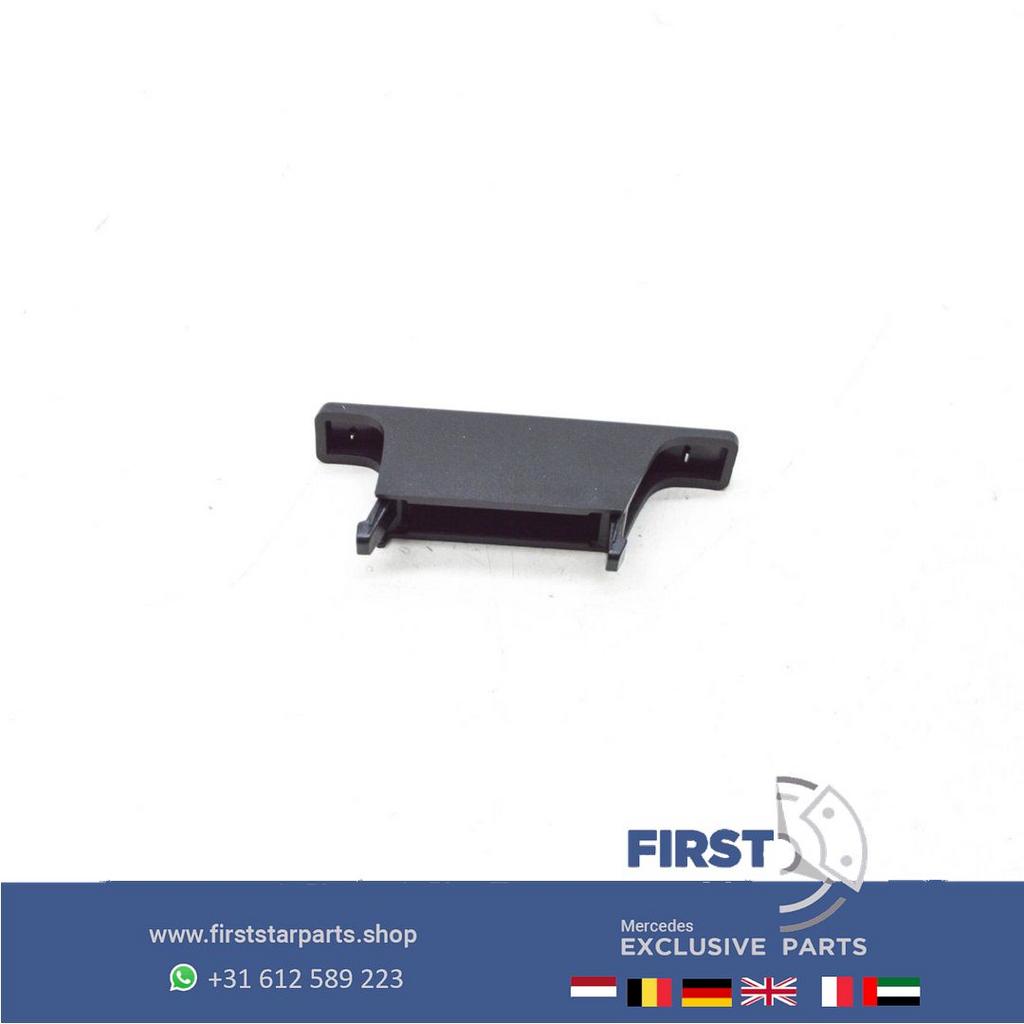 AMG GRIL LOGO EMBLEEM Mercedes A B C CLA E GLA GLC GLE V S K, Utilisé, -, Avant, -