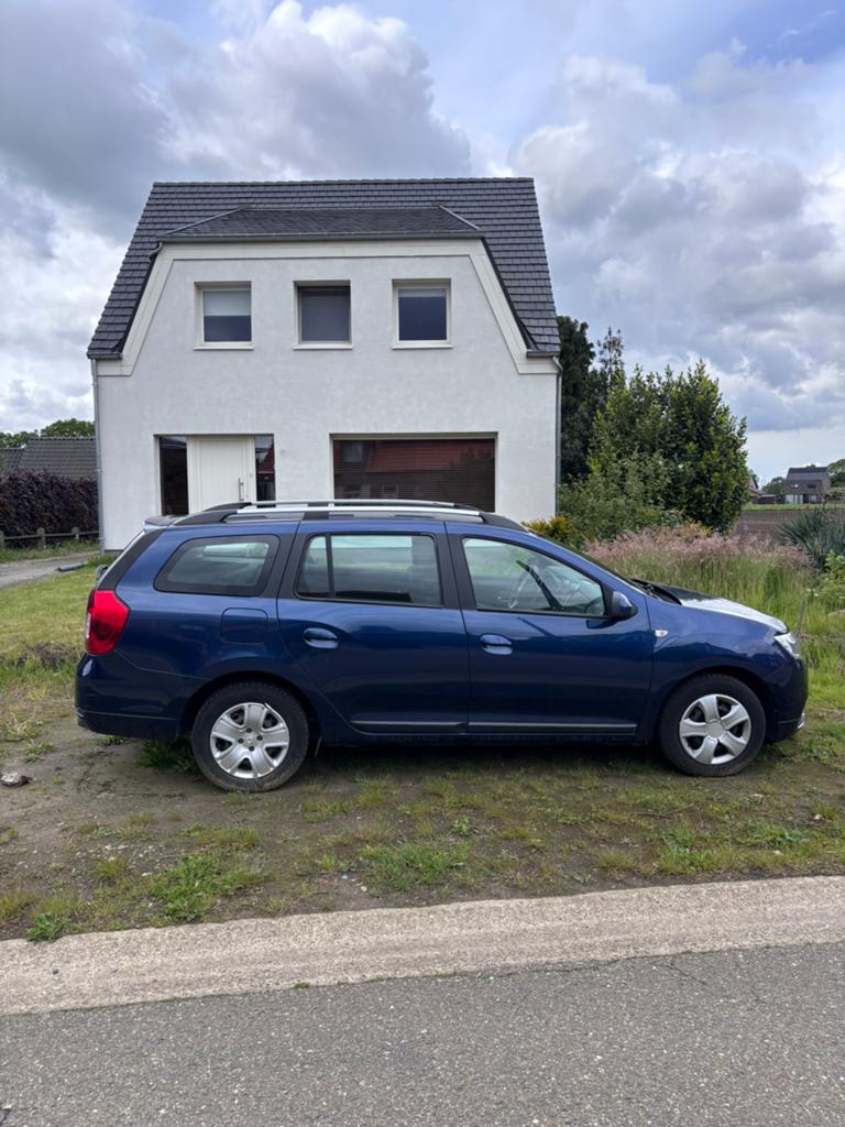 Dacia Logan MCV (kapot!), Auto's, Dacia, Stof, Zwart, 5 deurs, Particulier