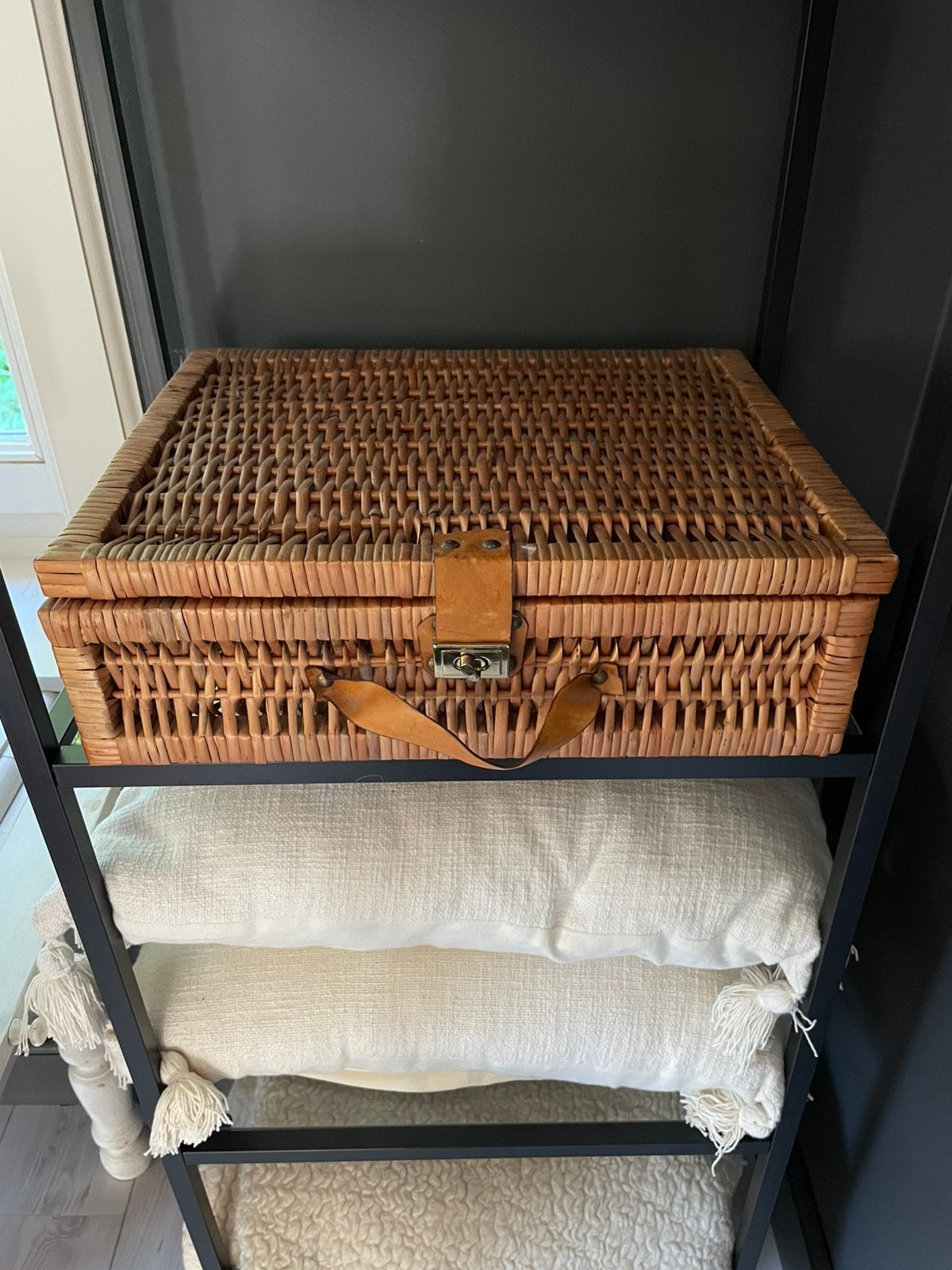 Vintage rieten rotan koffer kist, Huis en Inrichting, Ophalen, Minder dan 50 cm, Gebruikt, Minder dan 50 cm