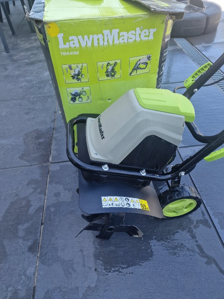Lawnmaster TE1440m 40cm grondfreesladder gratis ladder, Enlèvement, Utilisé, Tondeuses à gazon électriques, Démarrage électrique